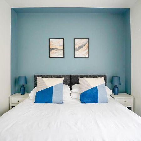 The Augustine - Modern Two Bed Ground Floor Apartment With Parking كانتربيري المظهر الخارجي الصورة